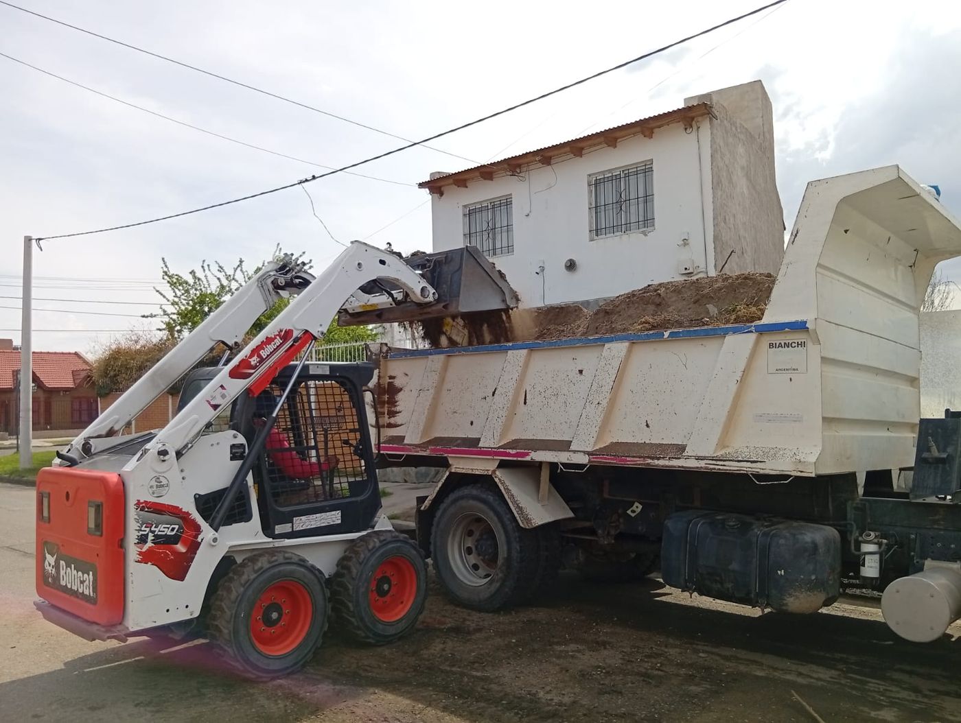 Movimiento de suelo — Complejo Villa María, foto 2